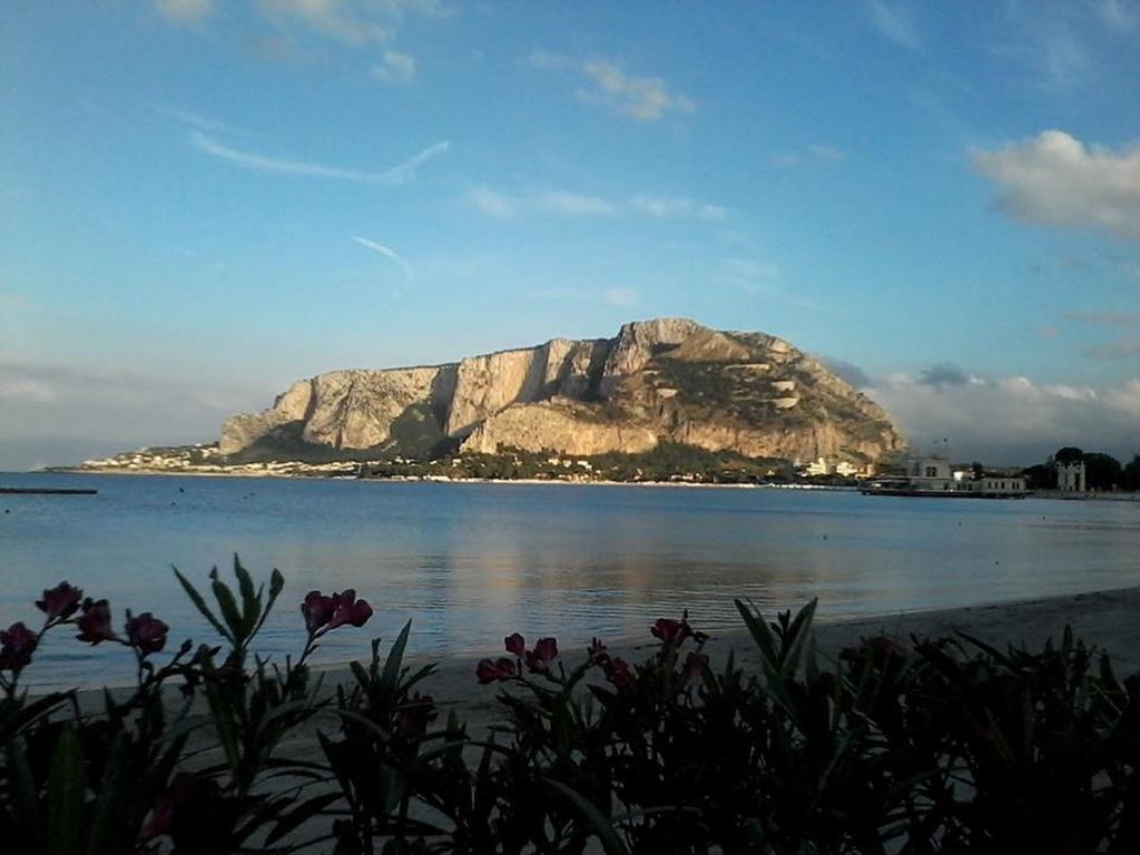 Apartamento Casa Lunastella Locazione Turistica Mondello Exterior foto